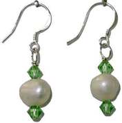 August Birth Month earring, Peridot crystal with pearl, www.CreativeMindOriginals.com
